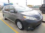 Used 2012 Toyota Sienna XLE Minivan for sale #12140985 - photo 3