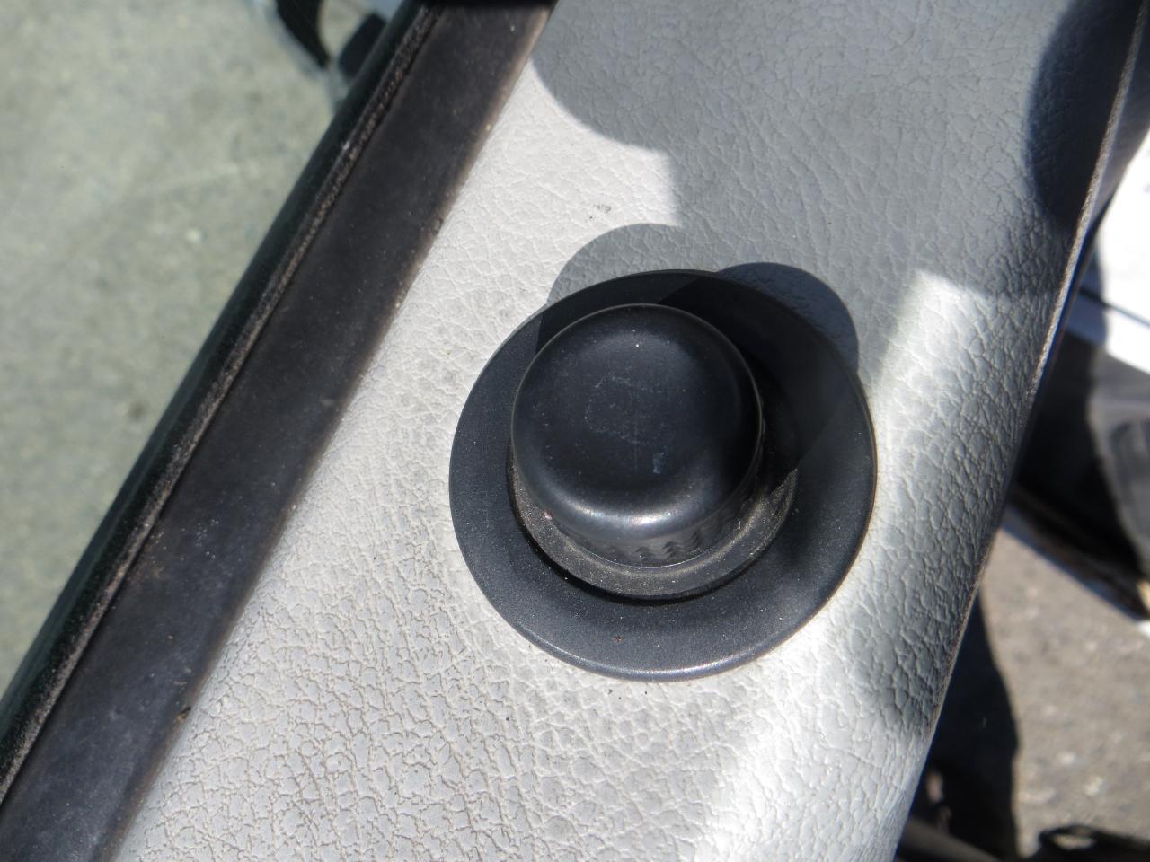 Used 2014 Ford E-350 - photo 18