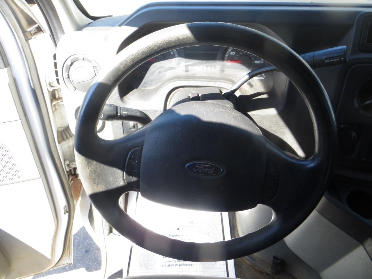 Used 2014 Ford E-350 - photo 11
