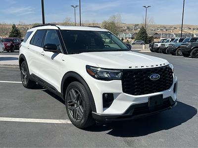 Used 2025 Ford Explorer - photo 1