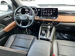 2024 GMC Canyon Crew Cab 4WD Pickup for sale #E64917A - photo 31