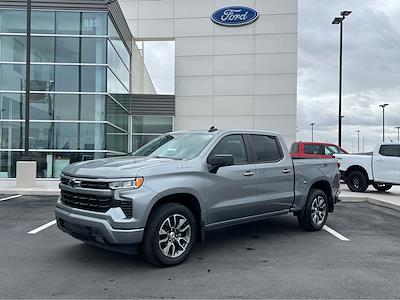 Used 2025 Chevrolet Silverado 1500 - photo 1