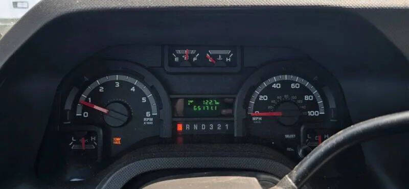 Used 2011 Ford E-450 - photo 14