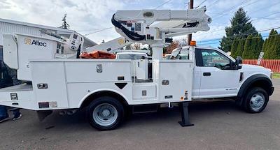 Used 2019 Ford F-550 Regular Cab Bucket Truck for sale #1FDUF5HT7KDA10317 - photo 2