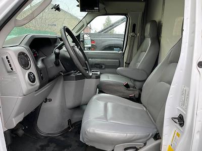 Used 2014 Ford E-450 - photo 1