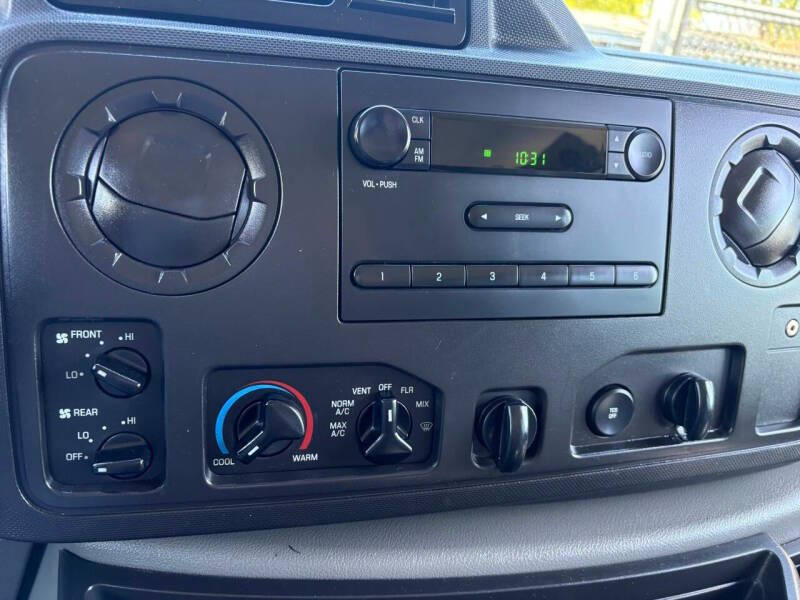 Used 2011 Ford E-250 - photo 14