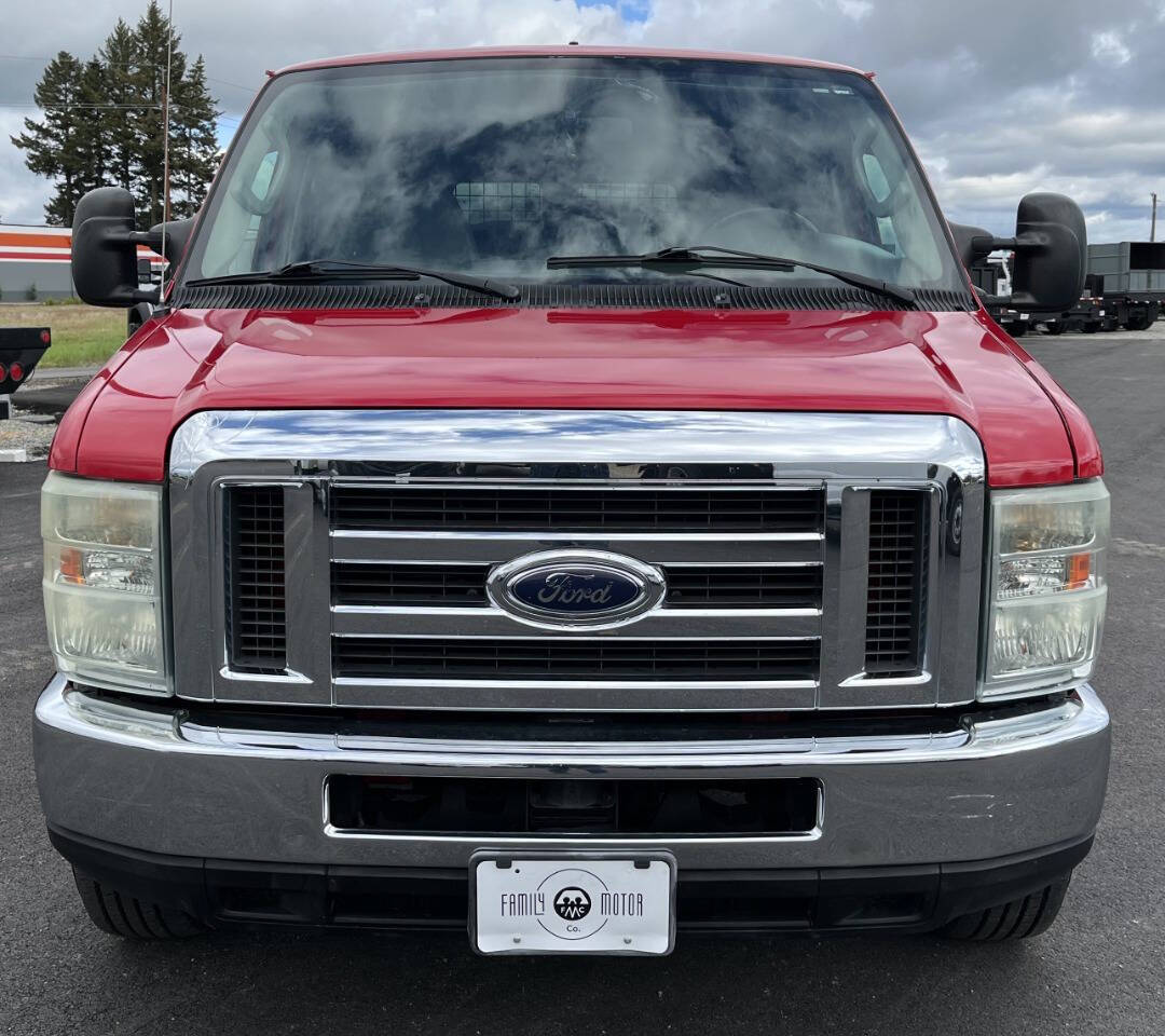 Used 2008 Ford E-350 - photo 2