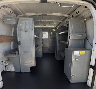 Used 2015 Chevrolet Express 2500 - photo 1