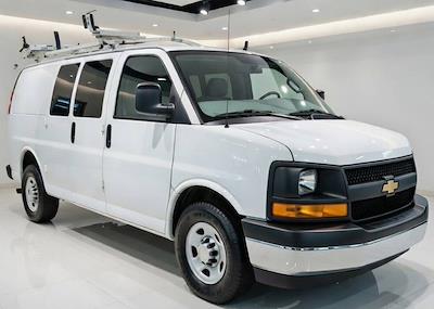 Used 2015 Chevrolet Express 2500 - photo 1