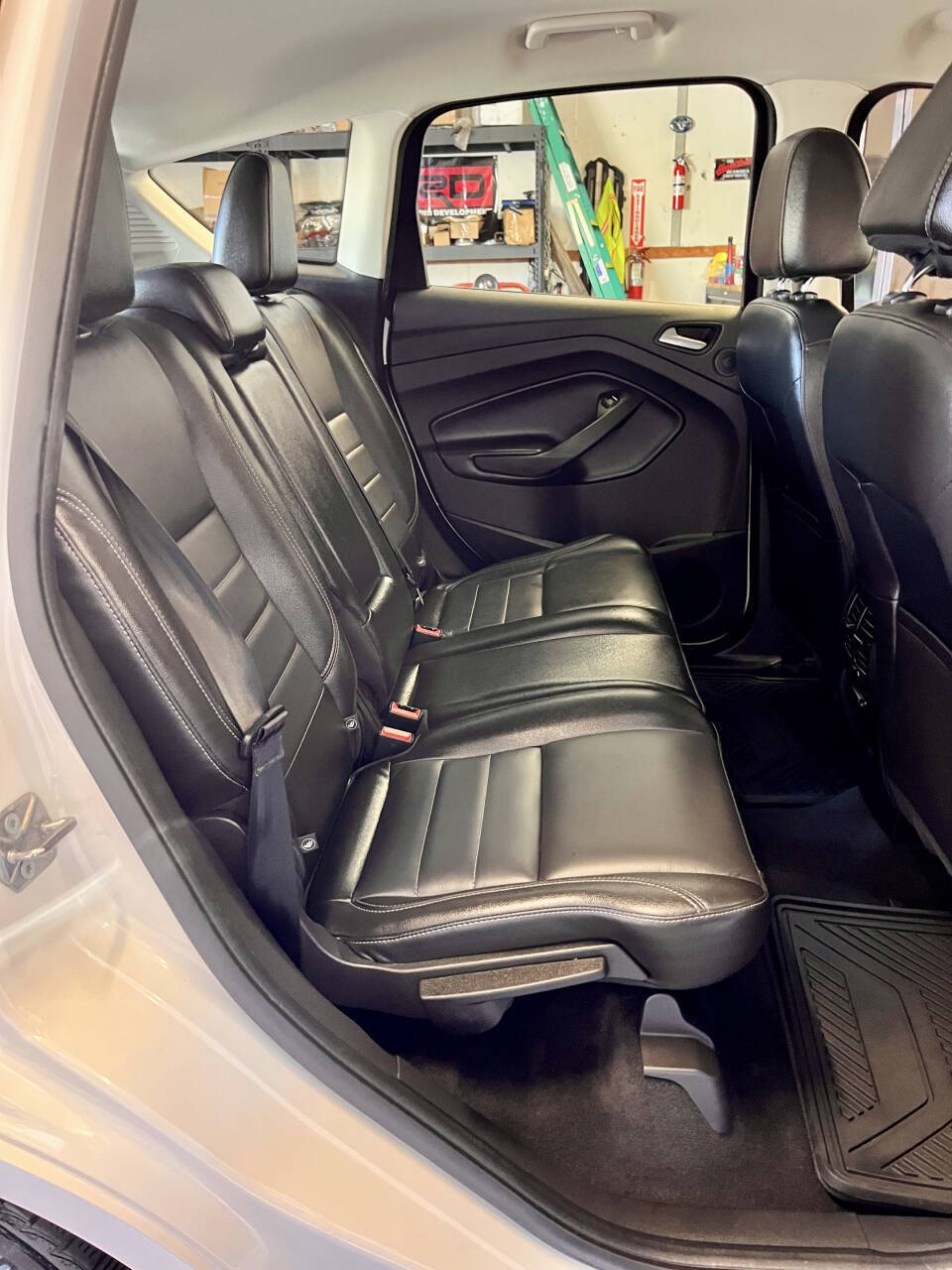 Used 2015 Ford C-Max - photo 8