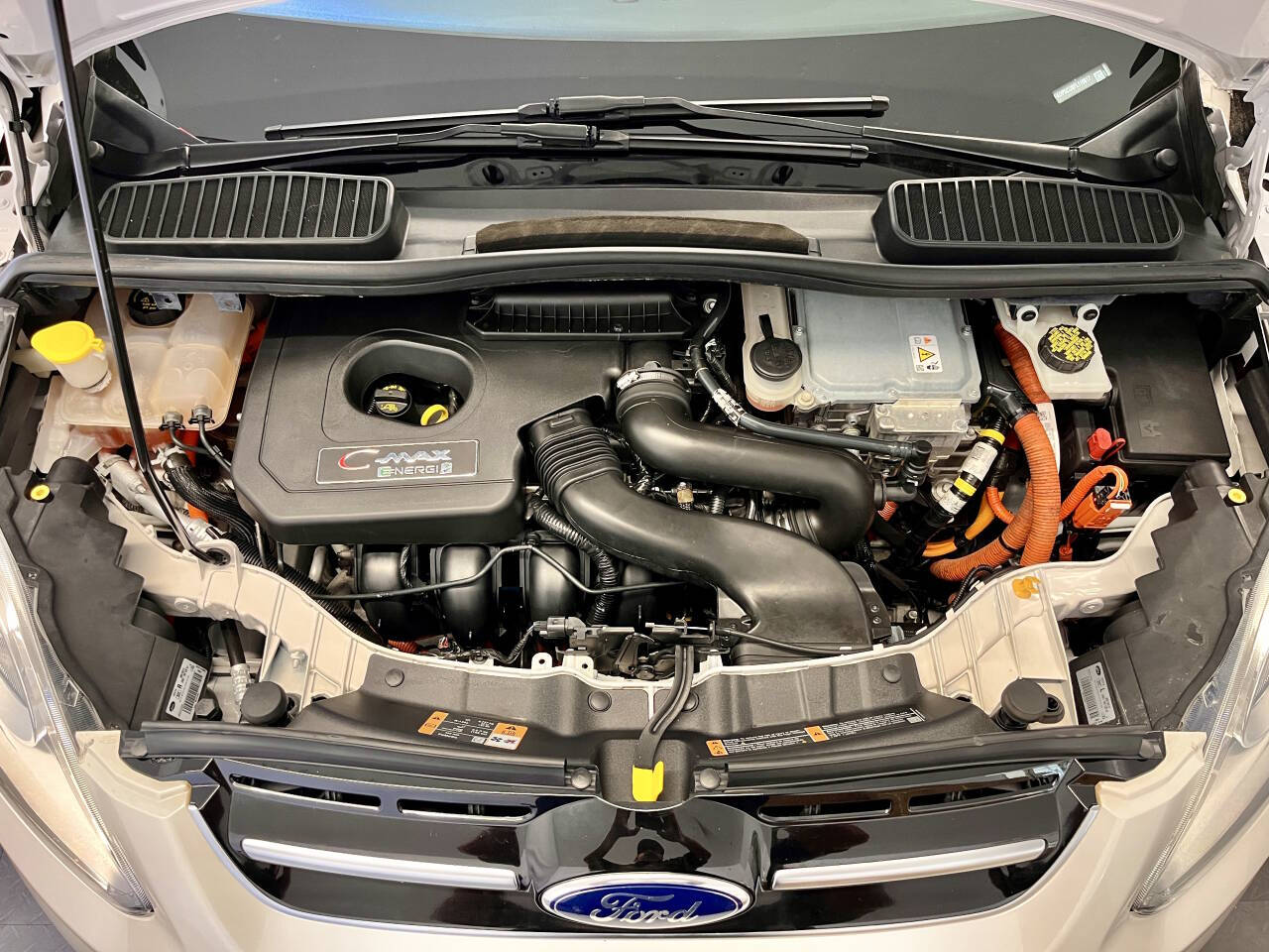 Used 2015 Ford C-Max - photo 10
