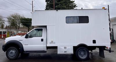 Used 2006 Ford F-550 - photo 1