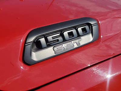 Used 2025 Ram 1500 - photo 1