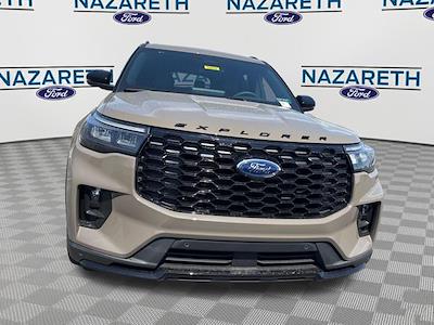 New 2026 Ford Explorer - photo 2