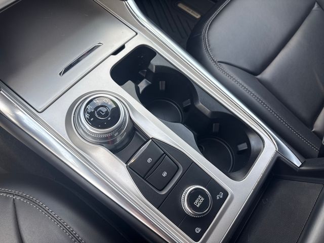 Used 2023 Ford Explorer - photo 1