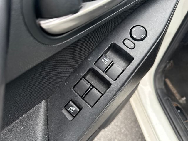 Used 2013 Mazda3 - photo 23