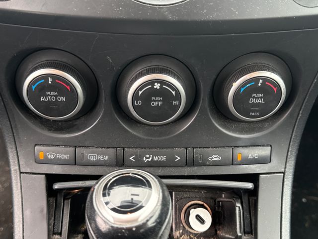 Used 2013 Mazda3 - photo 28