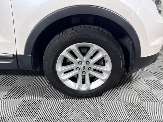 Used 2013 Ford Explorer - photo 18