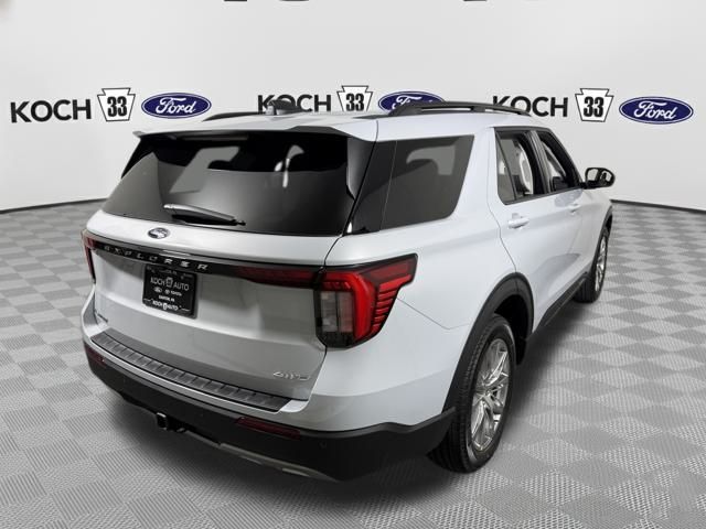 New 2026 Ford Explorer - photo 2