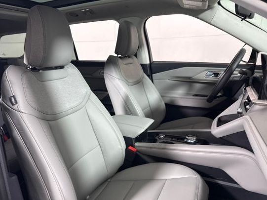 New 2026 Ford Explorer - photo 14