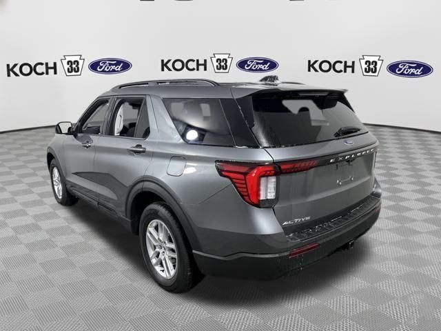 New 2026 Ford Explorer - photo 2