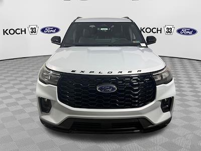 New 2026 Ford Explorer - photo 2