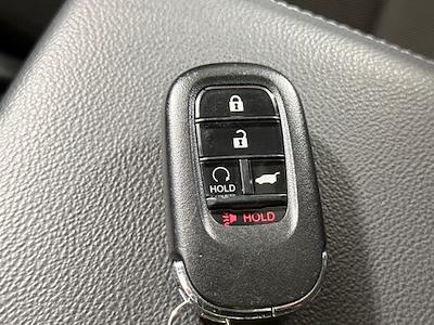 Used 2025 Honda CR-V - photo 1