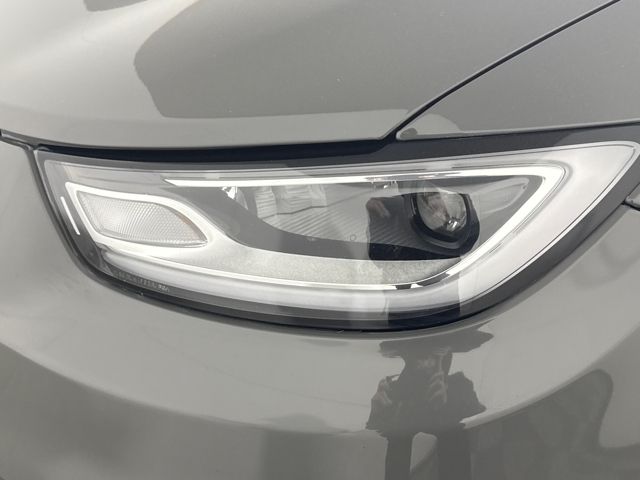 Used 2023 Chrysler Pacifica - photo 30