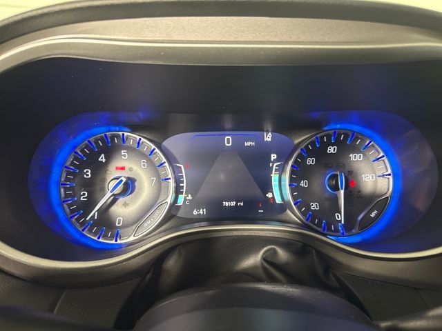 Used 2023 Chrysler Pacifica - photo 36