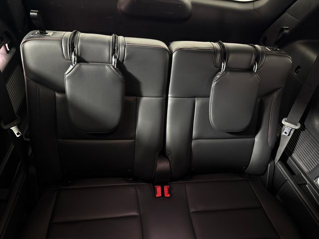 Used 2025 Ford Explorer - photo 18