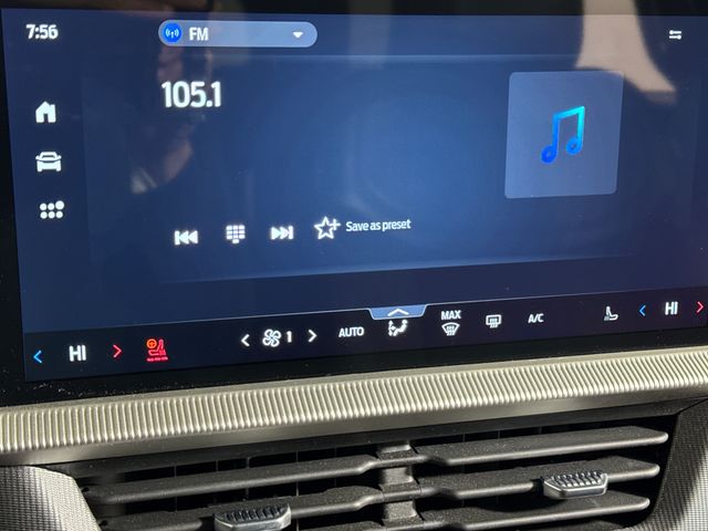 Used 2025 Ford Explorer - photo 33