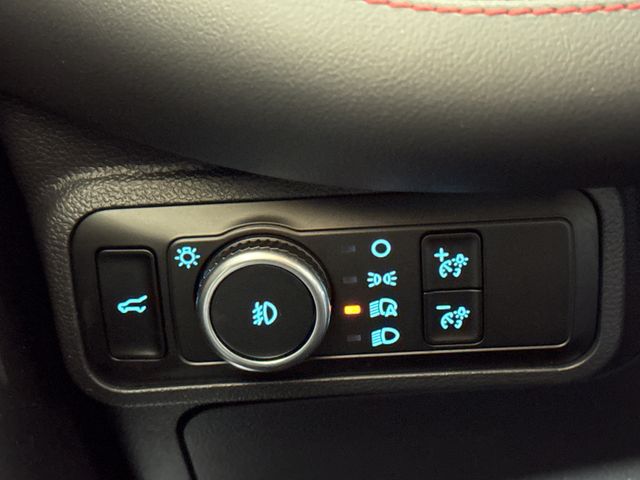Used 2025 Ford Explorer - photo 39