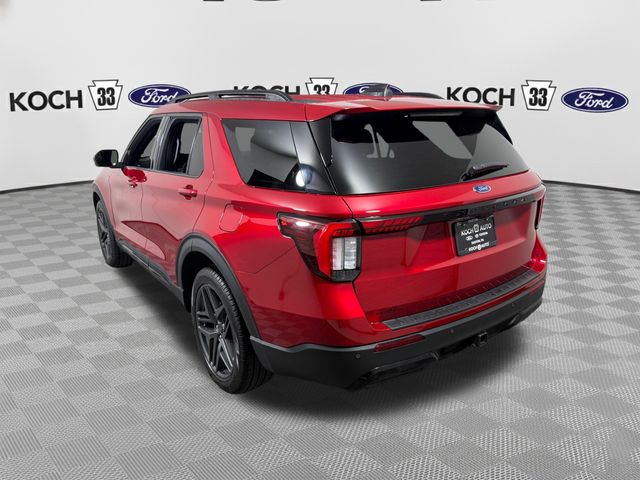 Used 2025 Ford Explorer - photo 8