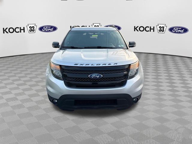 Used 2015 Ford Explorer - photo 2