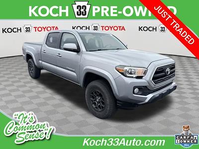 Used 2017 Toyota Tacoma - photo 1