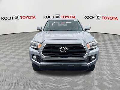 Used 2017 Toyota Tacoma - photo 1
