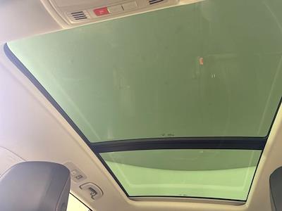 Used 2024 Volkswagen Tiguan - photo 1