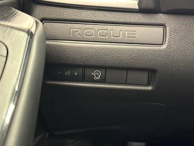 Used 2023 Nissan Rogue - photo 1