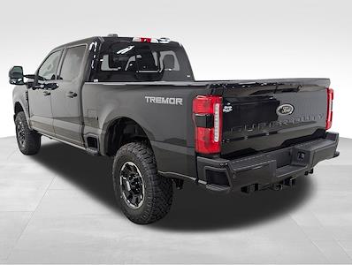 New 2025 Ford F-250 Lariat Crew Cab for sale #250940 - photo 2