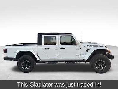 Used 2023 Jeep Gladiator - photo 1
