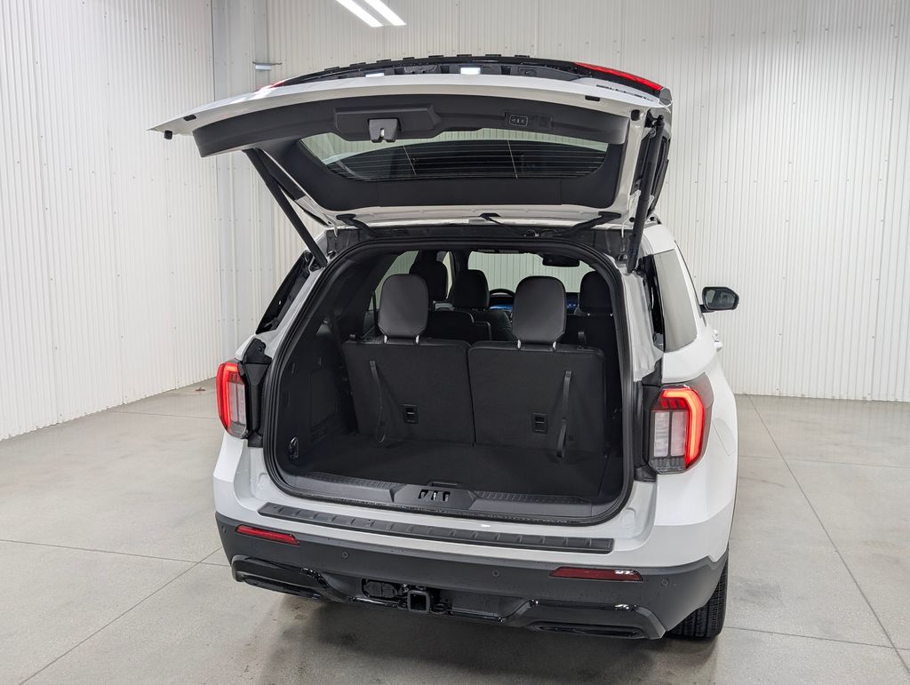 New 2026 Ford Explorer - photo 12