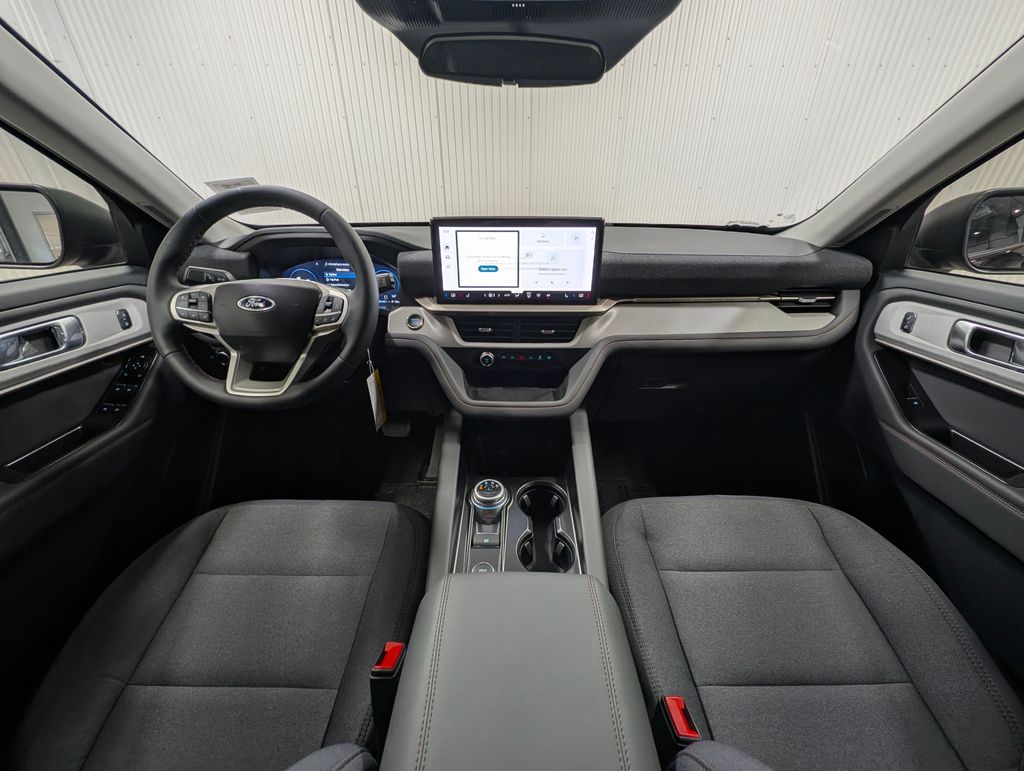 New 2026 Ford Explorer - photo 6