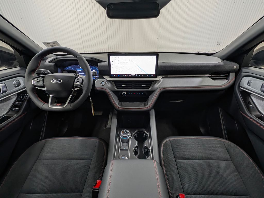 New 2026 Ford Explorer - photo 6