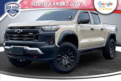Used 2023 Chevrolet Colorado - photo 1