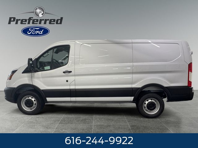 New 2026 Ford Transit 250 - photo 5