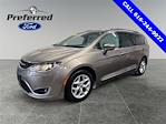 Used 2017 Chrysler Pacifica Touring L Minivan for sale #F6503G - photo 12