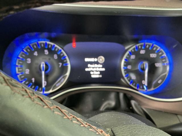 Used 2017 Chrysler Pacifica - photo 16