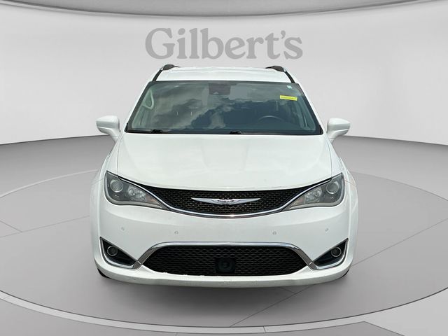 Used 2017 Chrysler Pacifica - photo 10