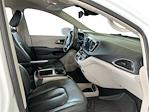 2017 Chrysler Pacifica FWD Minivan for sale #HR669184F1 - photo 17