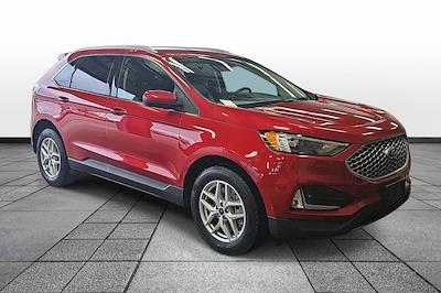 Used 2024 Ford Edge - photo 2